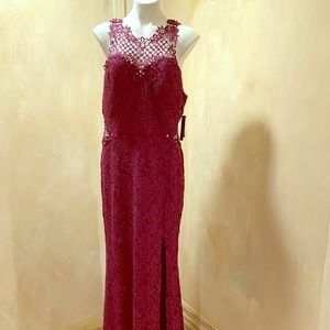 Sleeveless Applique Embellished A-Line Dress